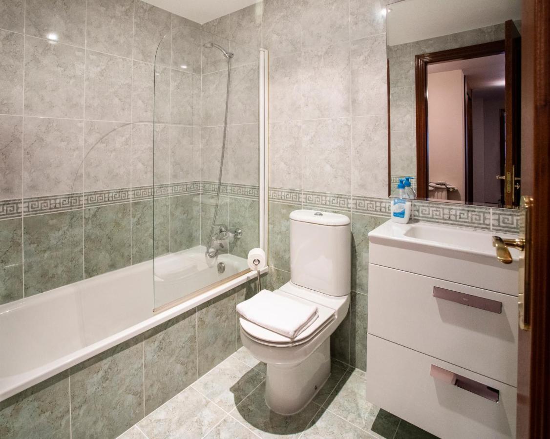 Llanes Deluxe Apartment Luaran gambar